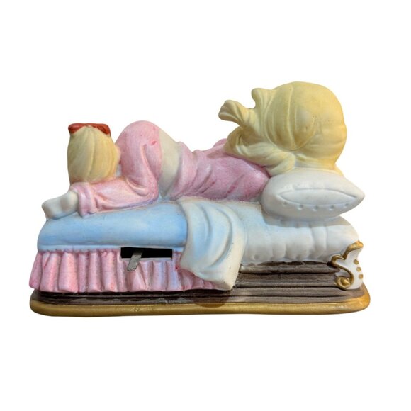 Little Girl Sleeping Music Box Love Story Vintage Retro Bedroom Nursery Decor - Picture 3 of 15